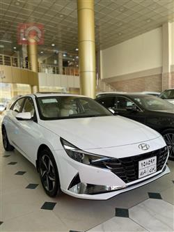 هیوندای ئەلەنترا